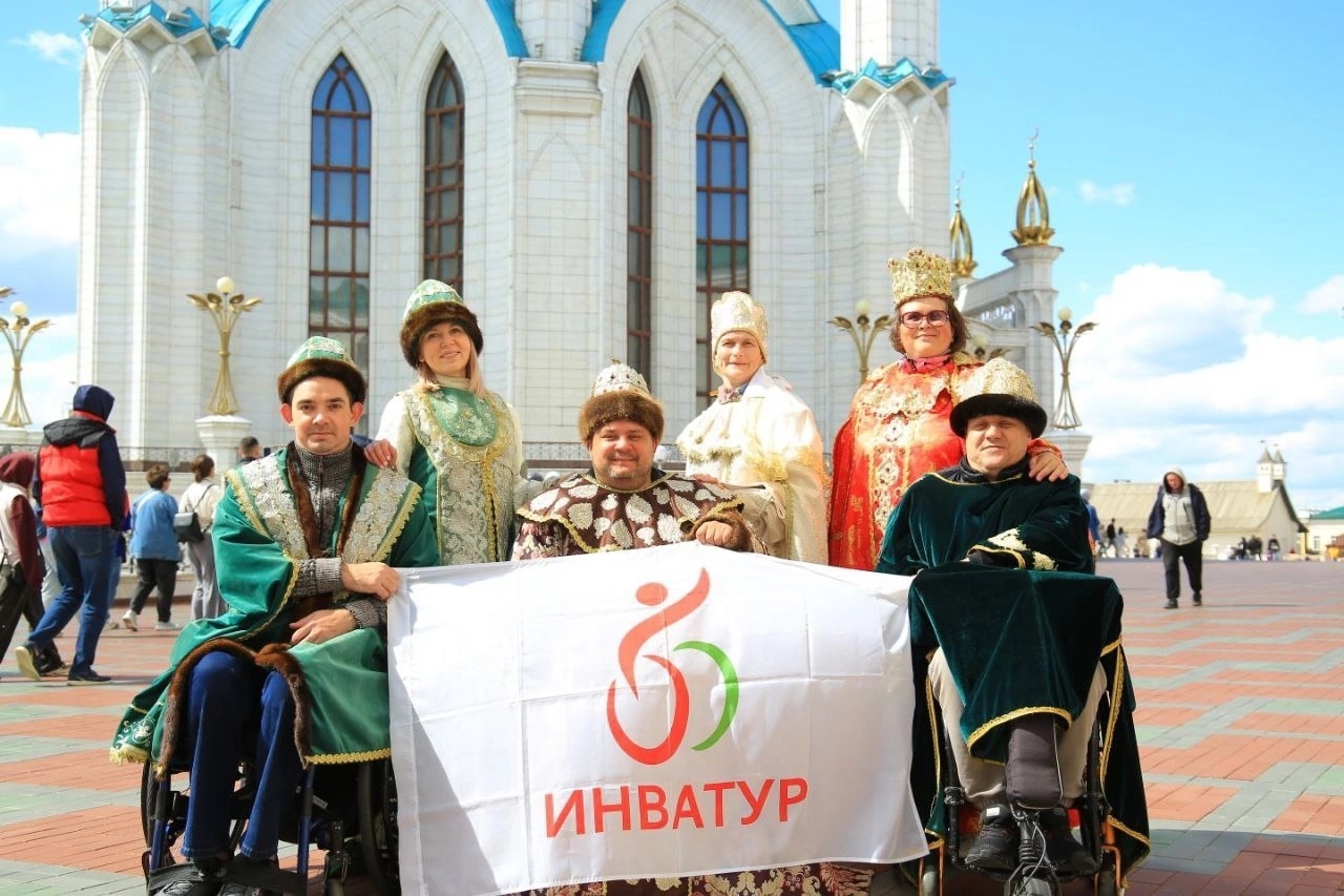 Как вы проводите длинные майские праздники?